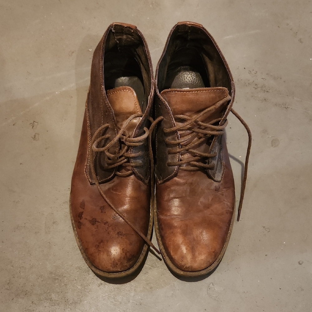 Steve Madden Brown Leather Shoes